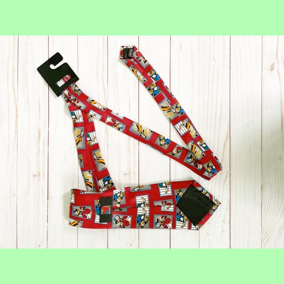 Disney Red Character Tie NWOT - Picture 4 of 5